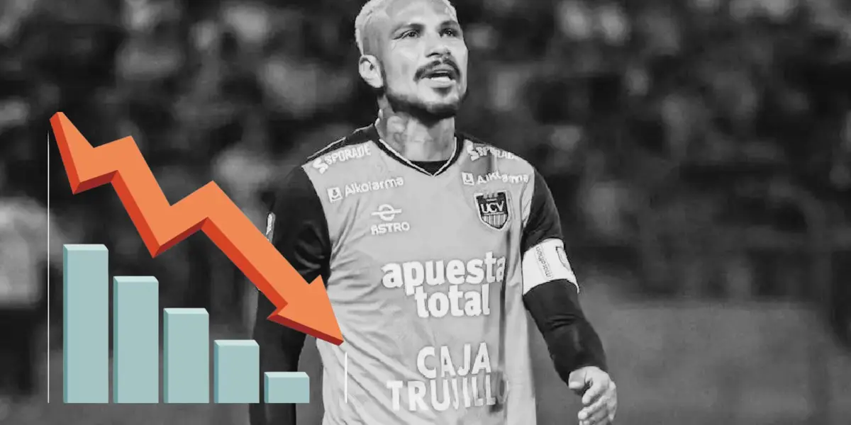 Paolo Guerrero vistiendo la camiseta de la UCV en un fondo blanco y negro