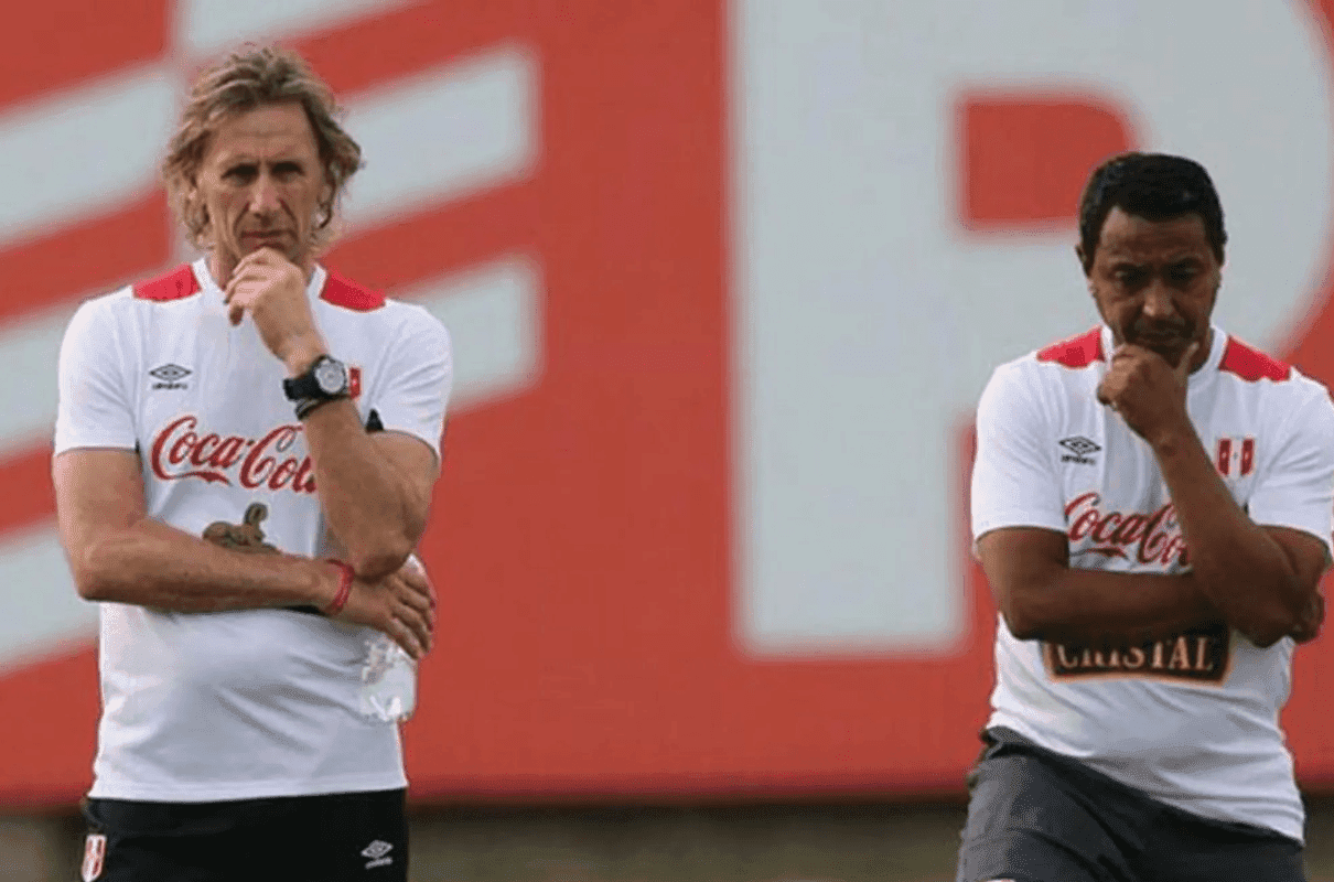 Parece que las relaciones públicas de Nolberto Solano funcionaron muy bien