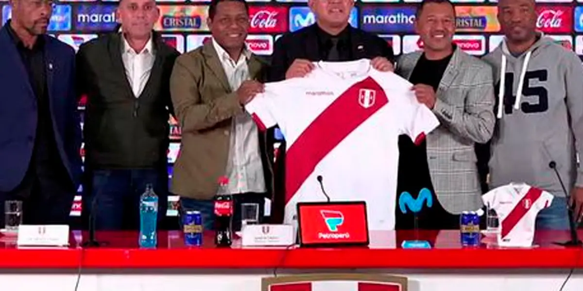 Periodista afirmó que Juan Reynoso le hizo un favor a uno de sus amigos