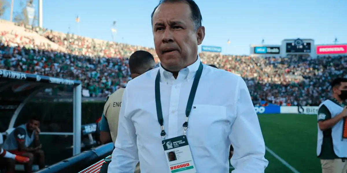 Periodista afirmó que los jugadores de la Selección Peruana ya no quieren a Juan Reynoso