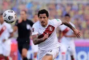 Perú derrotó a Ecuador en su visita a Quito donde la gran figura del encuentro fue Gianluca Lapadula