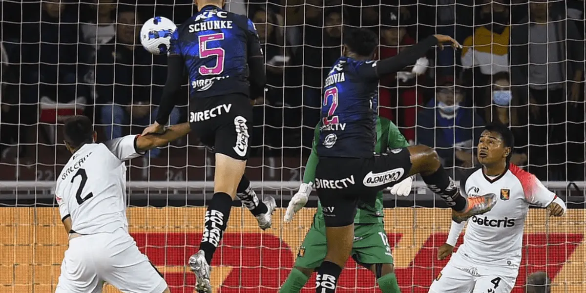 Pese a la goleada en Ecuador, un jugador de Melgar impresionó a Juan Reynoso