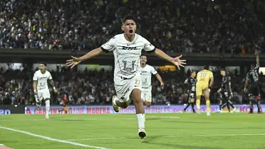 Piero Quispe gritando su primer gol con Pumas 