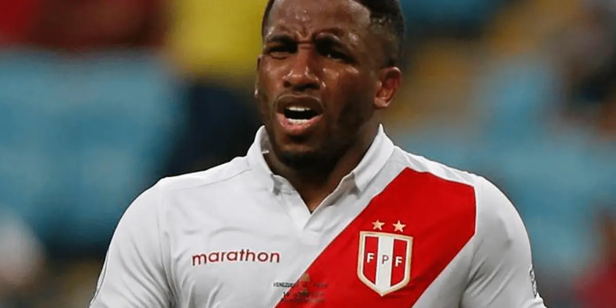 Por pedido de Jefferson Farfán no volvió a ser llamado a la Selección Peruana