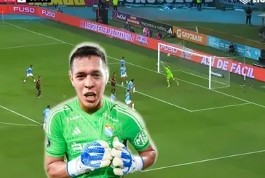 Portero de Sporting Cristal se lució con monumental atajada del delantero de Universitario.