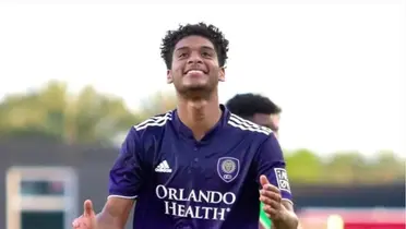 Quembol Guadalupe con la camiseta del Orlando City de USA. (Foto: Infobae)