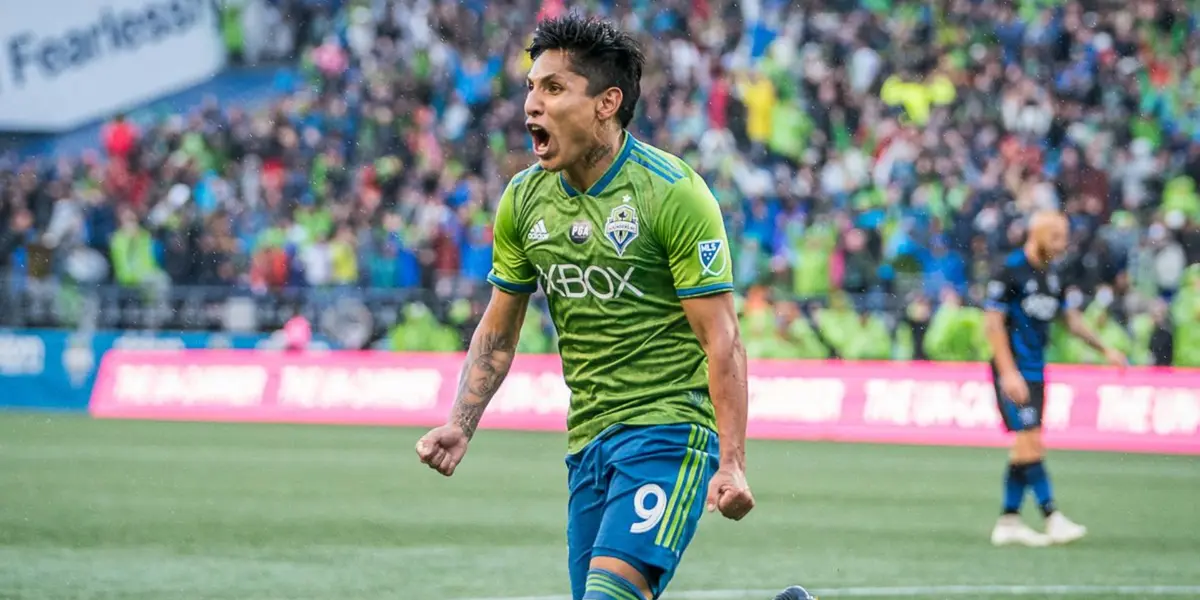 Raúl Ruidíaz con la camiseta del Seattle Sounders de USA. (Foto: Roundball Daily)