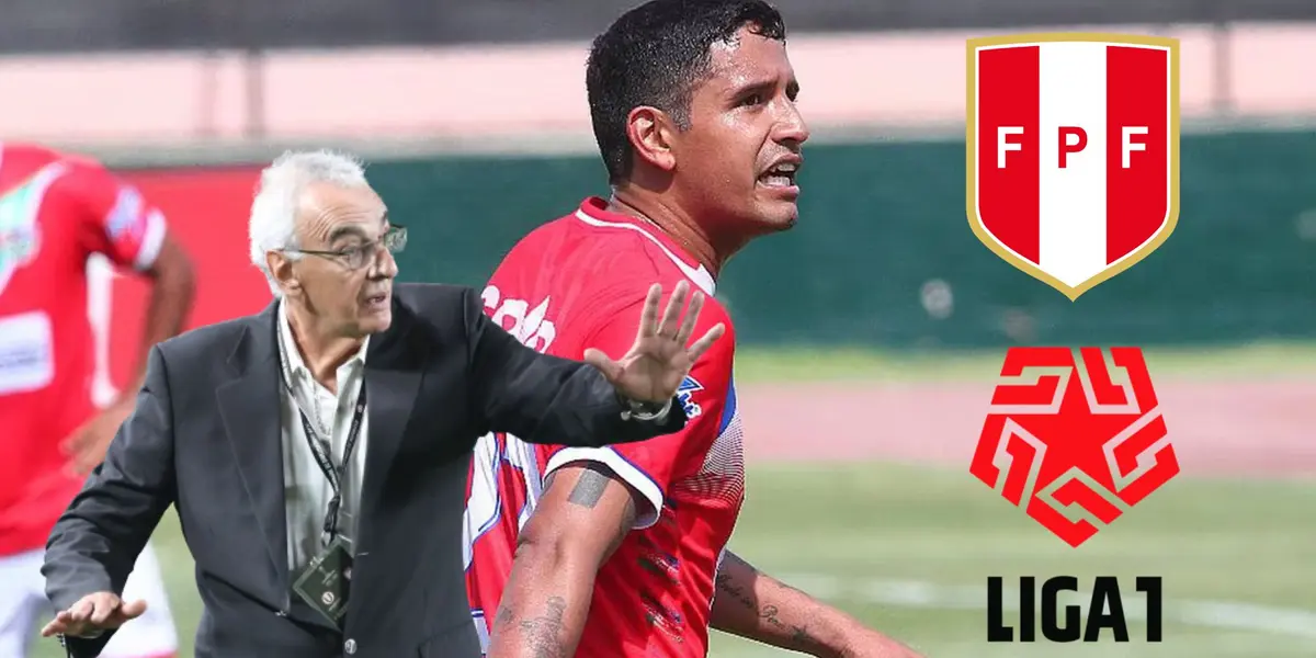 Reimond Manco con la camiseta de Unión Comercio y delante Jorge Fossati