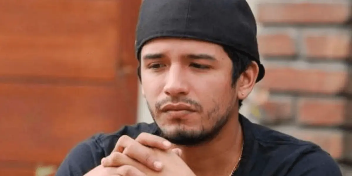 Reimond Manco no deja de sorprender y ahora tiene un nuevo trabajo mientras busca equipo