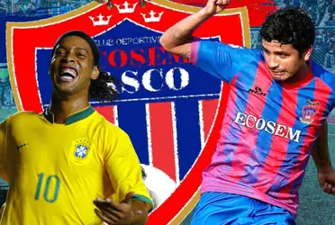 Reimond Manco volvió a jugar en Copa Perú y deleitó a toda la fanaticada de ECOSEM