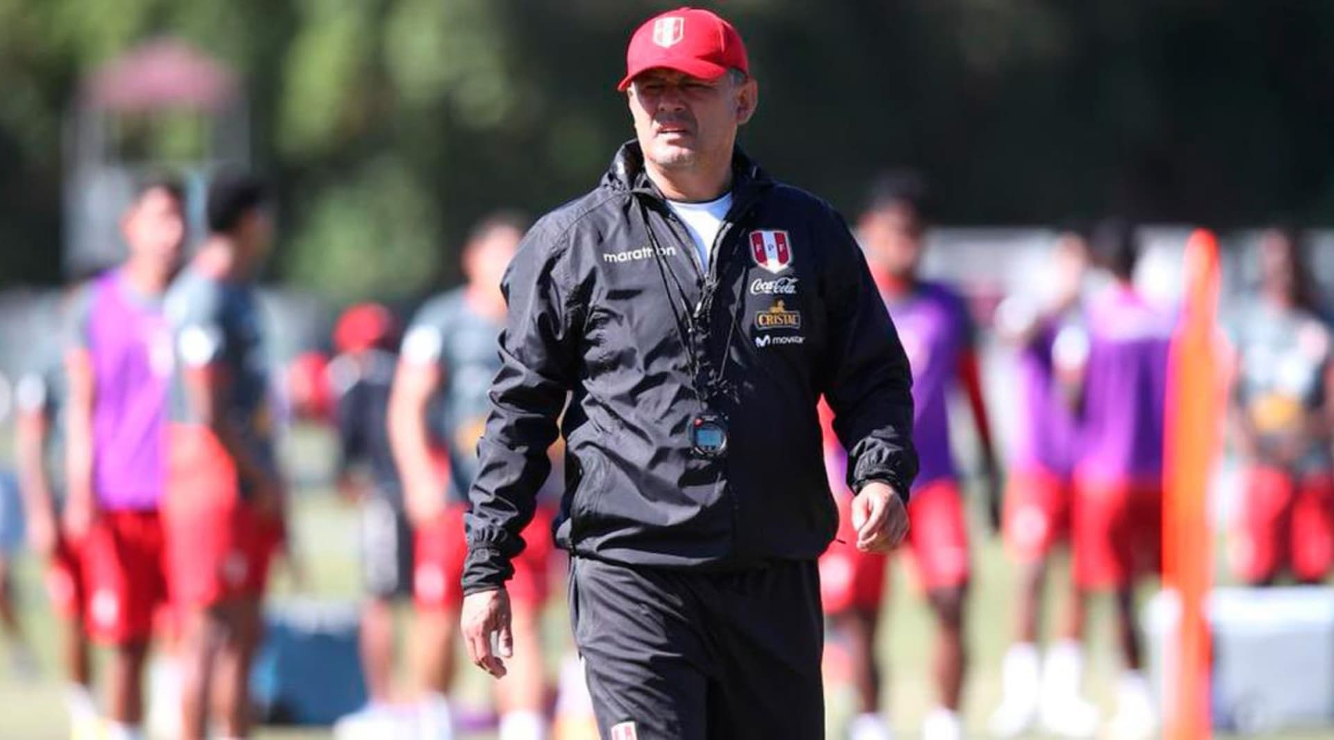 Reynoso confirmó que su idea es cambiar todo el equipo