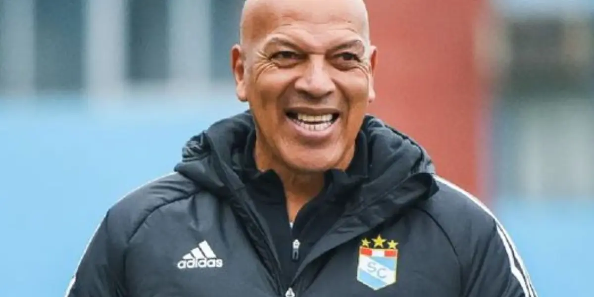 Roberto Mosquera podría desligarse de Sporting Cristal de cara a la próxima temporada