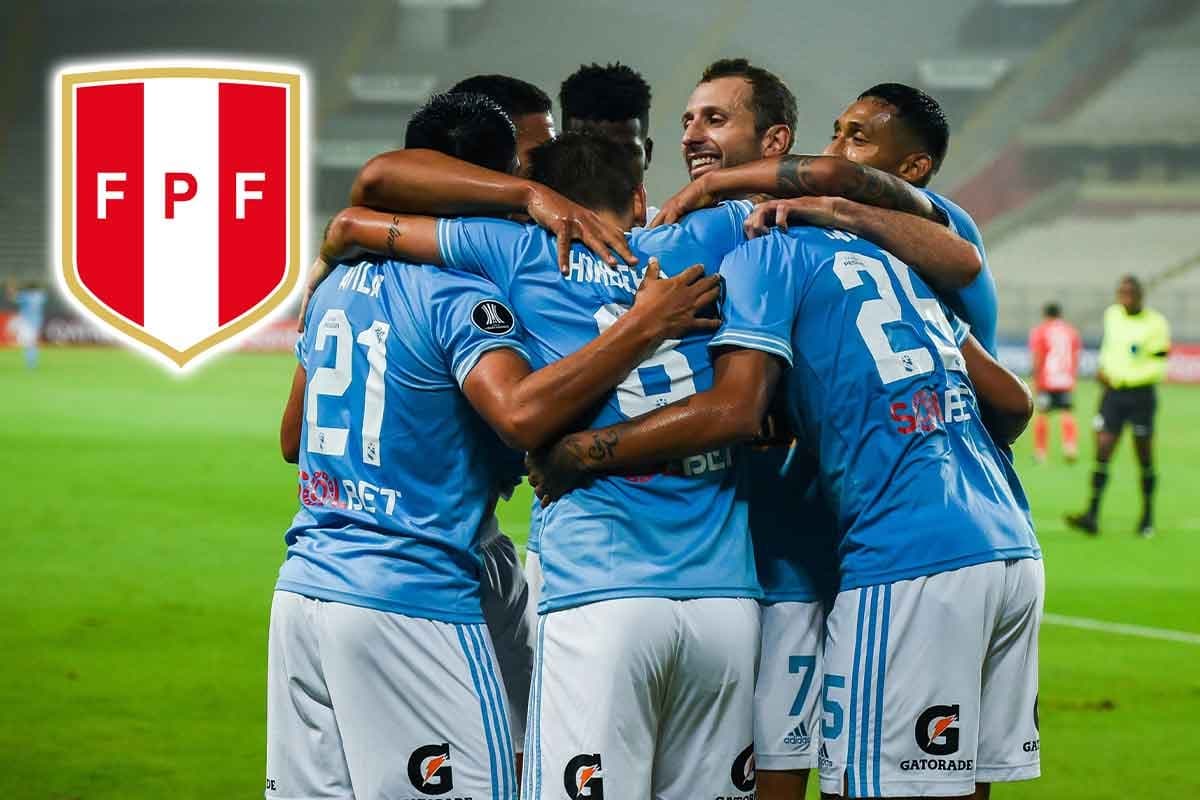 Roberto Mosquera sufrirá tres bajas por medidas de la FPF.