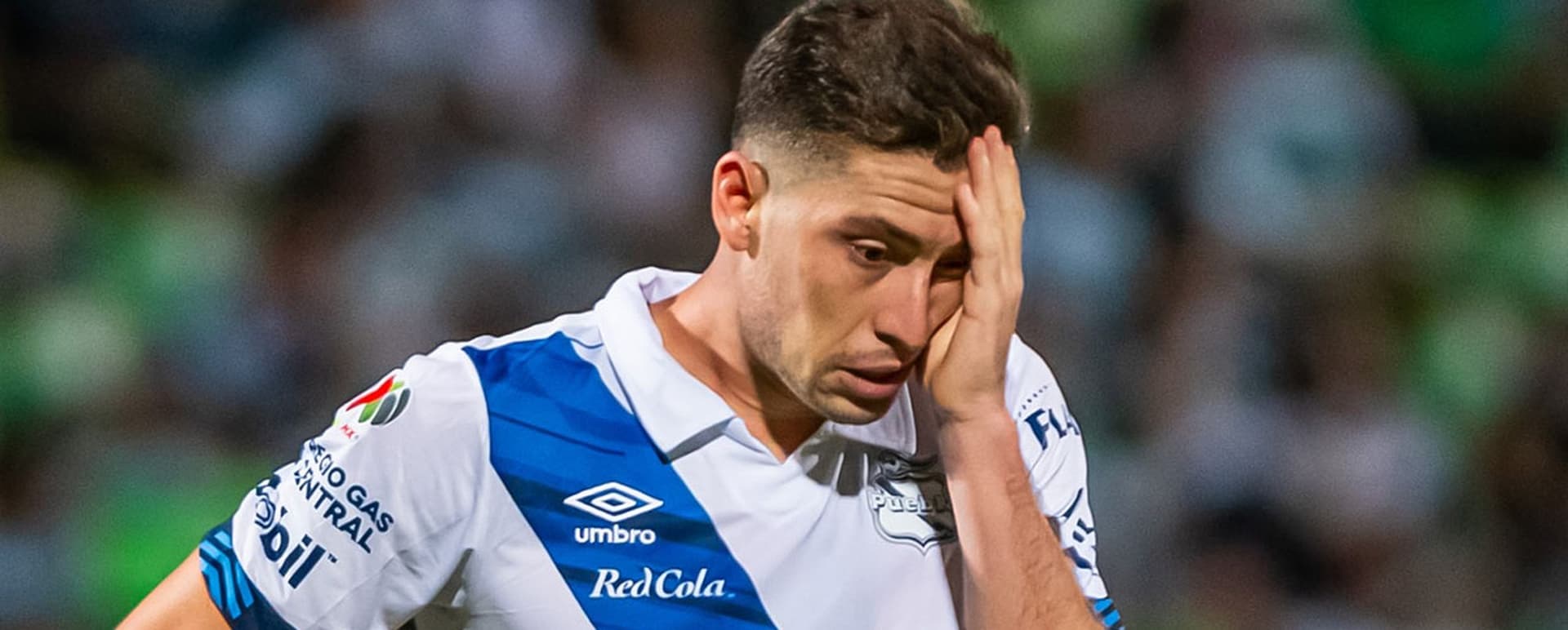 'Santi' gozaba de un mejor presente cuando jugaba con el Puebla porque en el León no está teniendo las oportunidades que merece.