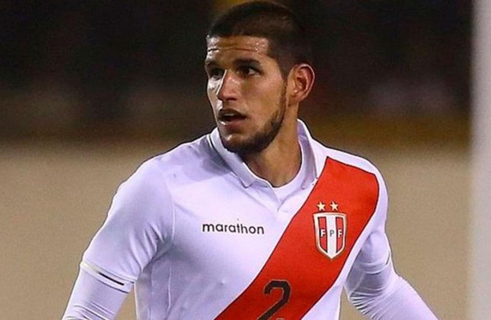 Se destapó qué equipo quiere fichar al defensor peruano