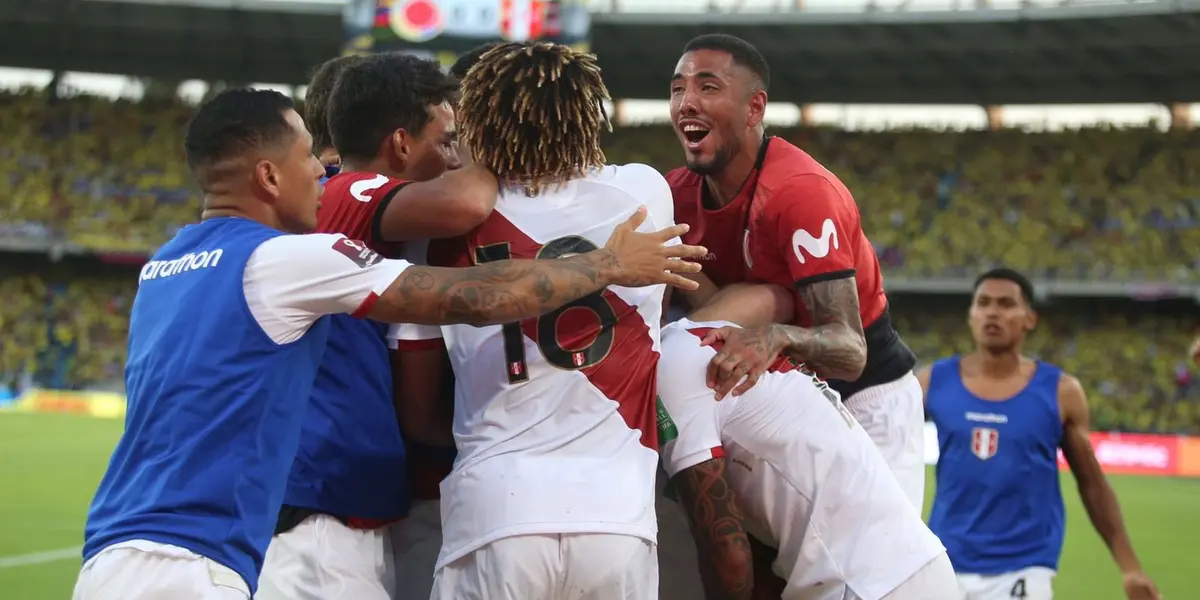 Se trata de James Rodríguez, que fue captado por las cámaras enfrentándose a los hinchas colombianos.