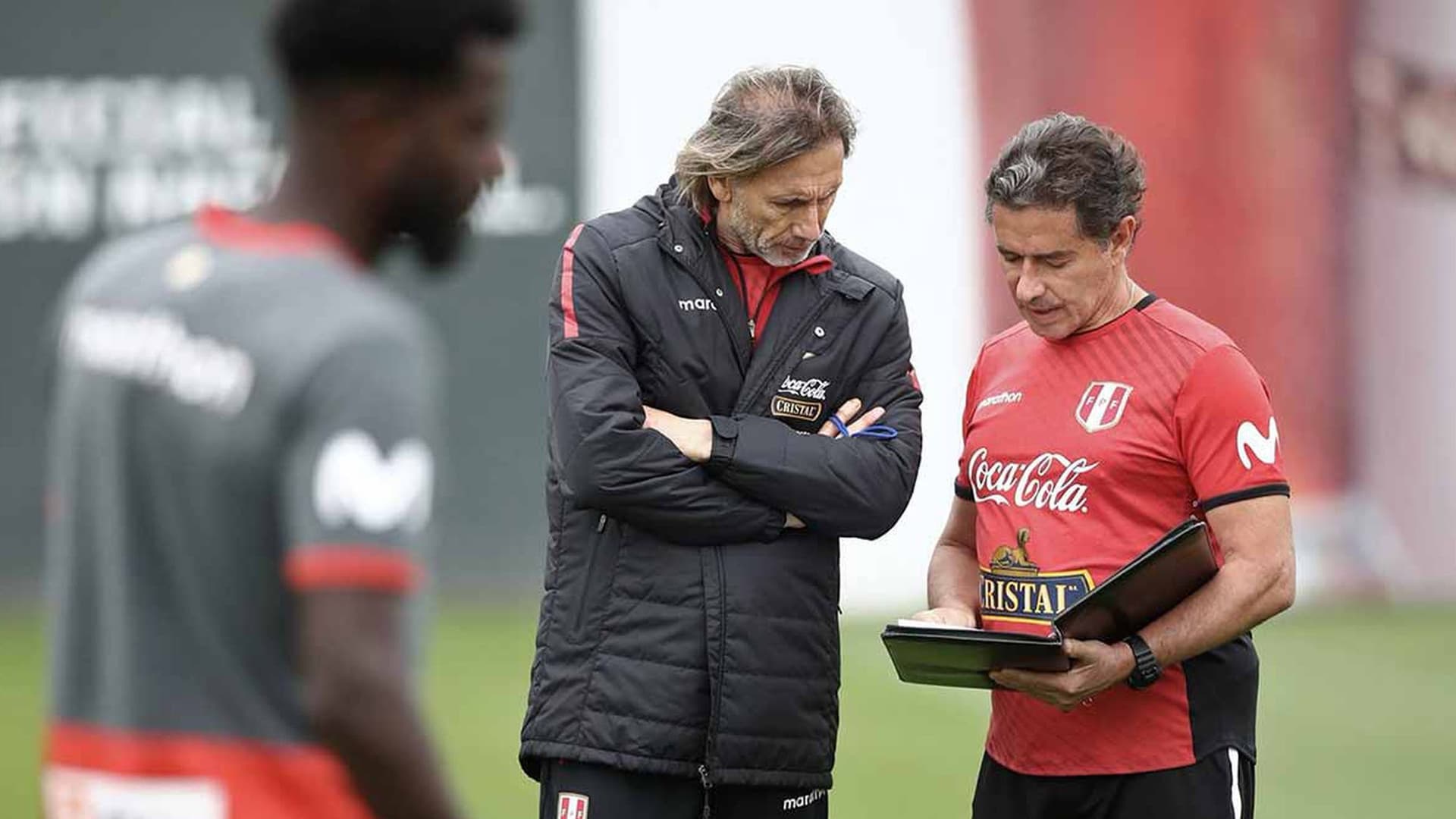 Se trata de Sergio Peña, que no tuvo un buen partido ante Colombia.