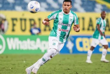 Según el portal Récord, los representantes del América se interesaron por Fernando Pacheco para reforzar su delantera.