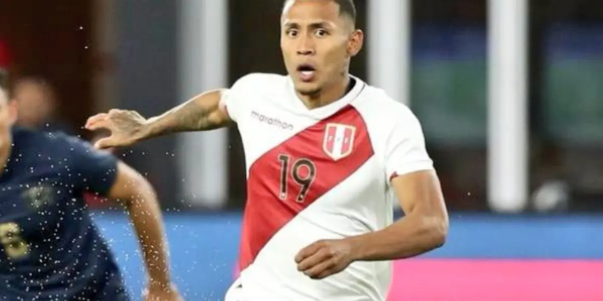 Seleccionado peruano la rompió ante El Salvador, pero a pesar de ello recibe críticas