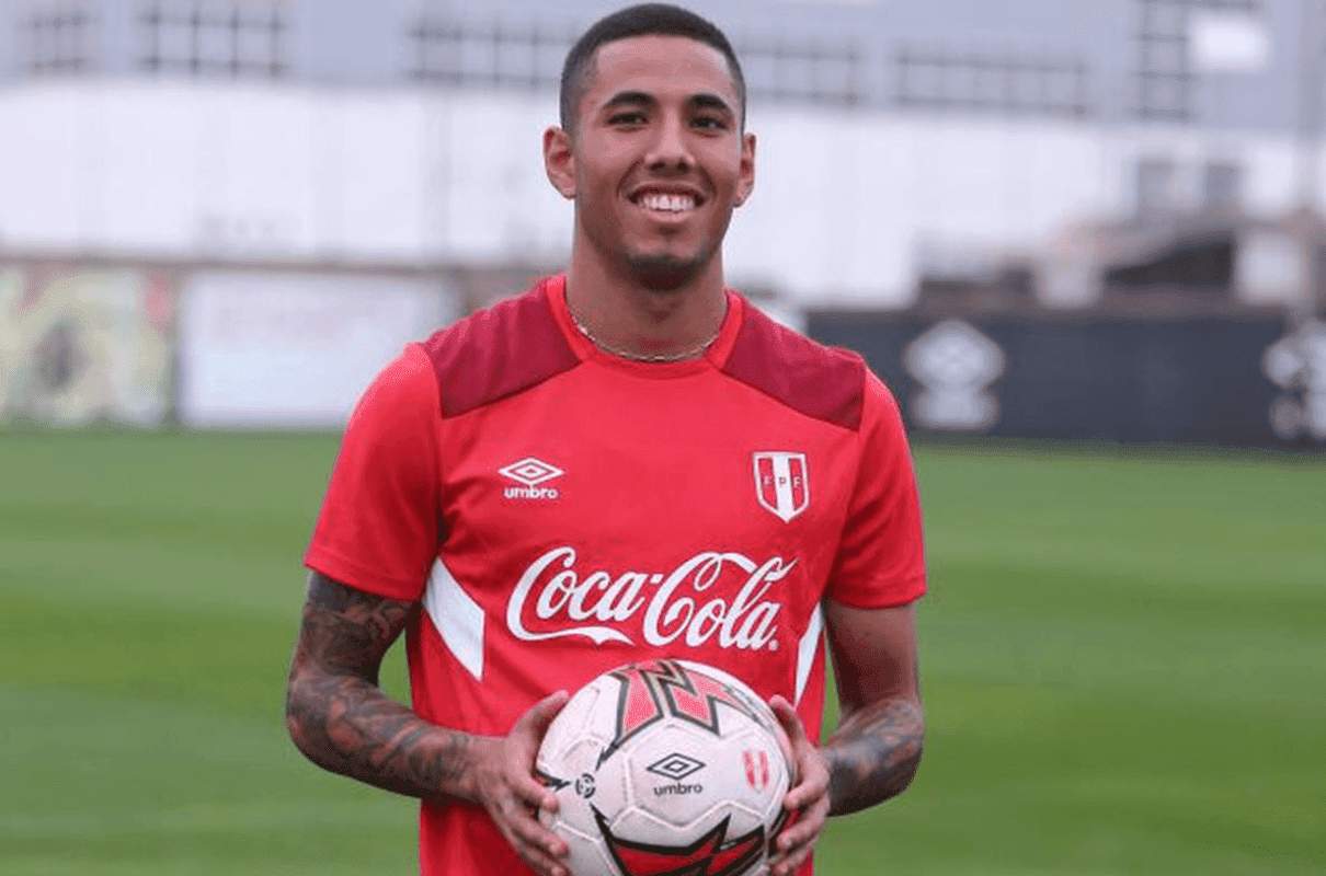 Sergio Peña no quiere quedarse sin la posibilidad de jugar en la Selección Peruana