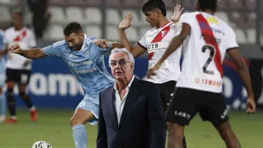 Sporting Cristal cuando empató con Always Ready, en la imagen también aparece Jorge Fossati. FOTO: La República 