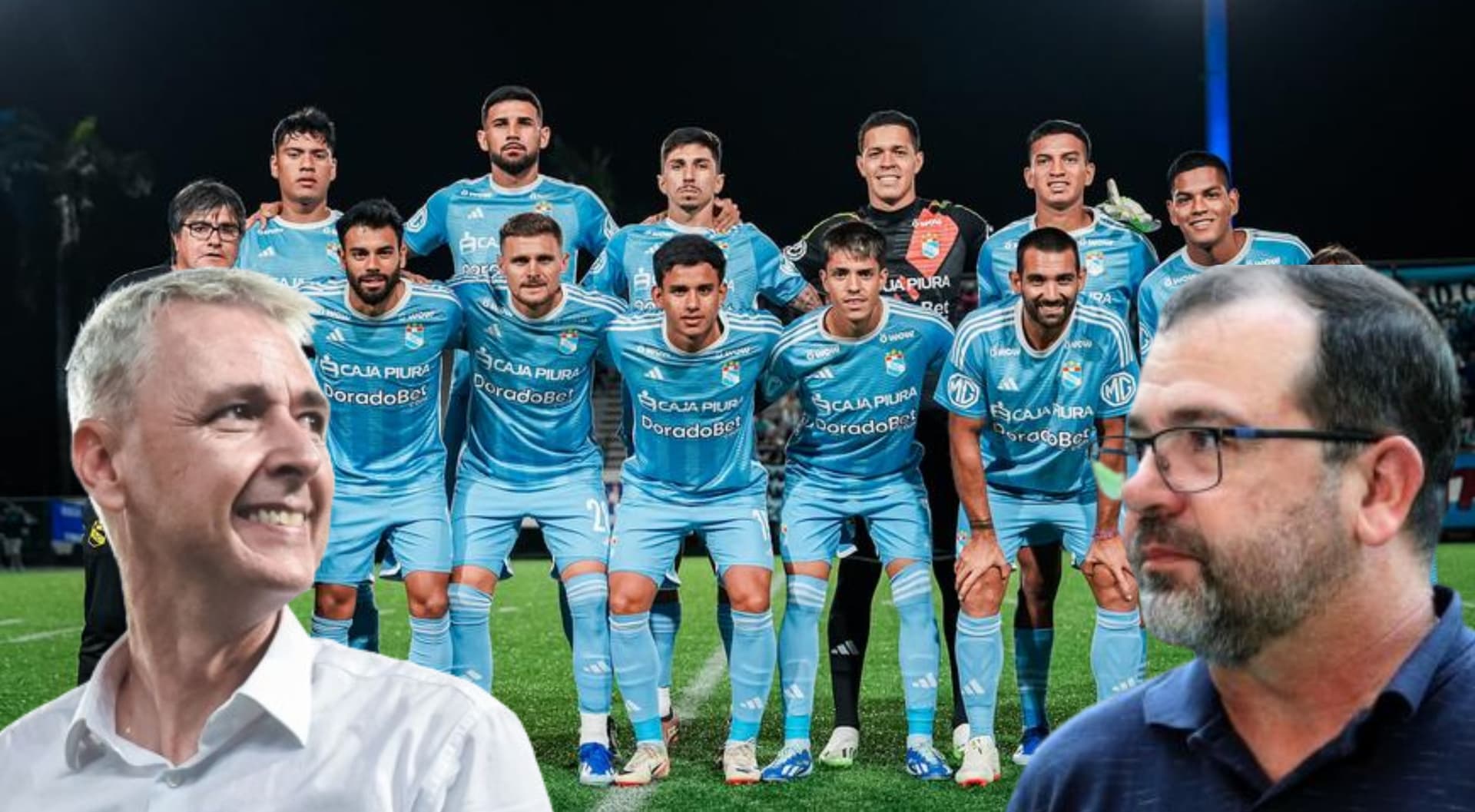 Sporting Cristal posando para los reporteros gráficos, al lado Tiago Nunes y Enderson Moreira. FOTO: Cancha en mancha