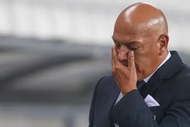 Sporting Cristal sigue firme en su lucha por mantener el liderato en la tabla del acumulado para conseguir disputar directamente la final nacional pero hoy tuvo un golpe que complicará el desarrollo de su juego