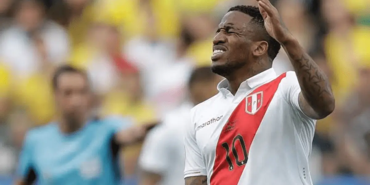 Tenía todo para superar a Jefferson Farfán, pero los malos consejos lo arruinanron