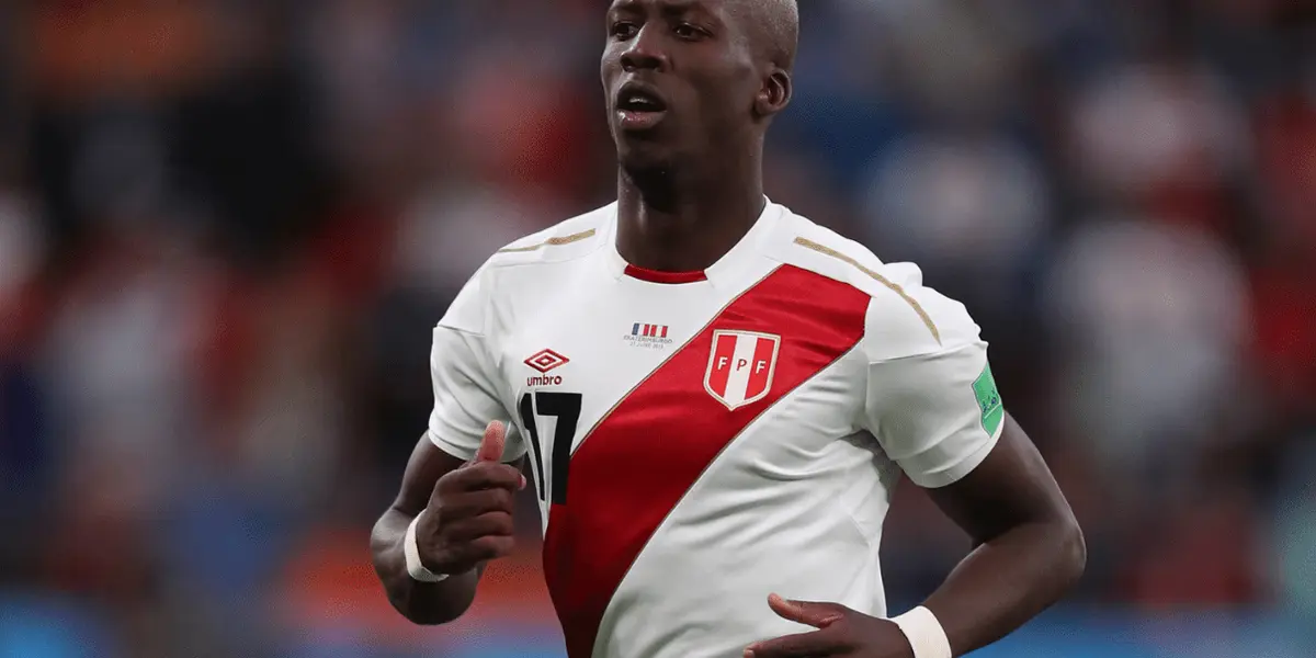 Tenía todo para suplir a Luis Advíncula, pero no convenció y hasta ahora no vuelve a la Selección Peruana