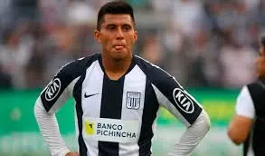 Todos lo piden para reforzar a Alianza Lima, pero el íntimo deberá invertir una fuerte suma de dinero.