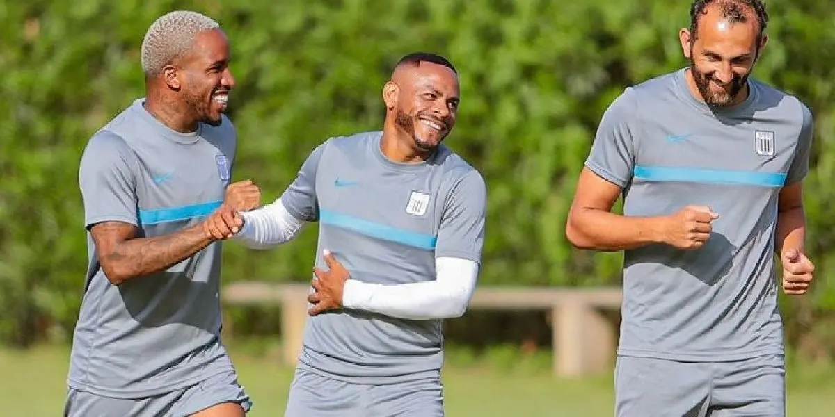 Todos tienen más de 35 años, pero a la fecha son indiscutibles para el plantel de Barcos.