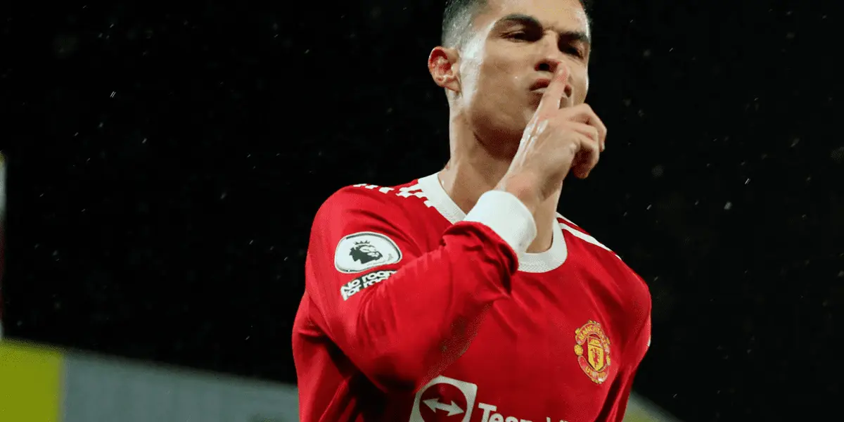 Un jugador peruano no sabe que hacer para que lo contraten