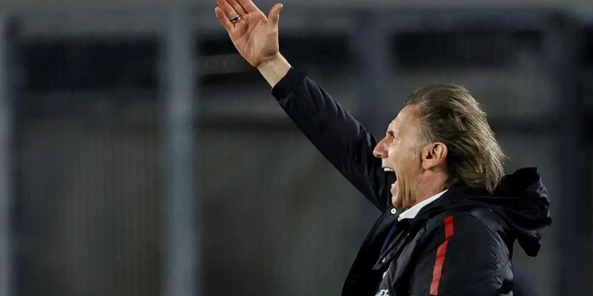 Una hija no reconocida habría causado que Gareca sea denunciado en Argentina.