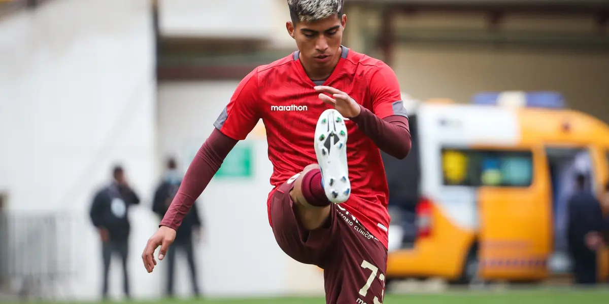 Universitario enfrenta a la Universidad San Martín de Porres