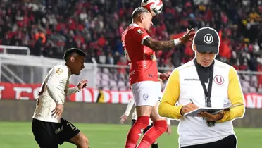 Universitario enfrentando a Cienciano (Foto: Cienciano)