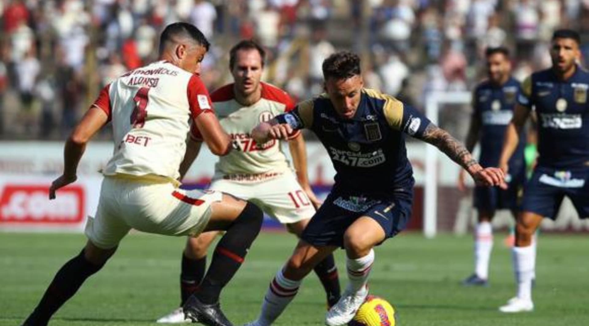 Universitario estuvo en contacto con el goleador ‘blanquiazul’