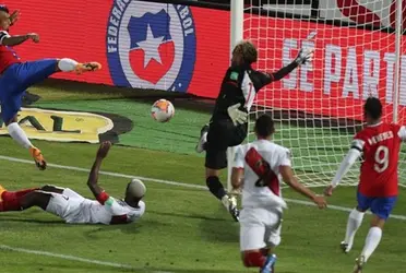 Uno de los principales defectos en este proceso de Eliminatorias ha sido no lograr conformar una zaga defensiva que se sepa compenetrar de la mejor manera