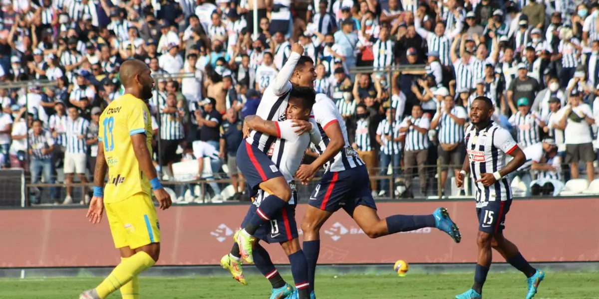 Varios no lo quieren en el once titular, pero marco un importante gol para el cuadro blanquiazul