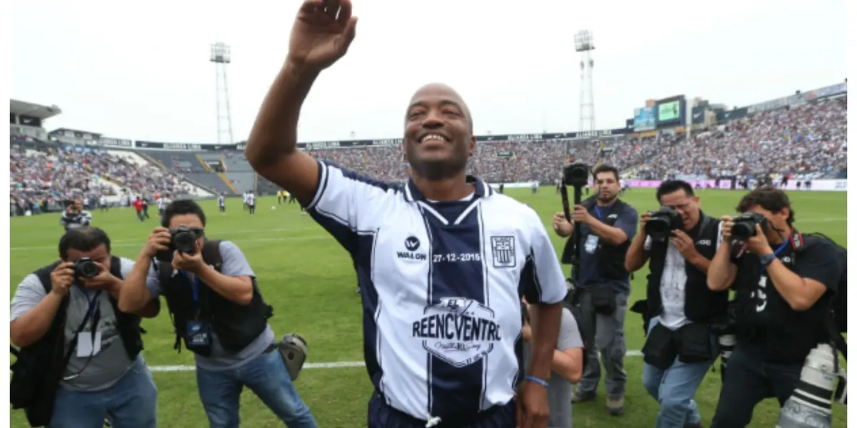 Waldir Sáenz está a horas de llegar a un acuerdo con Alianza Lima