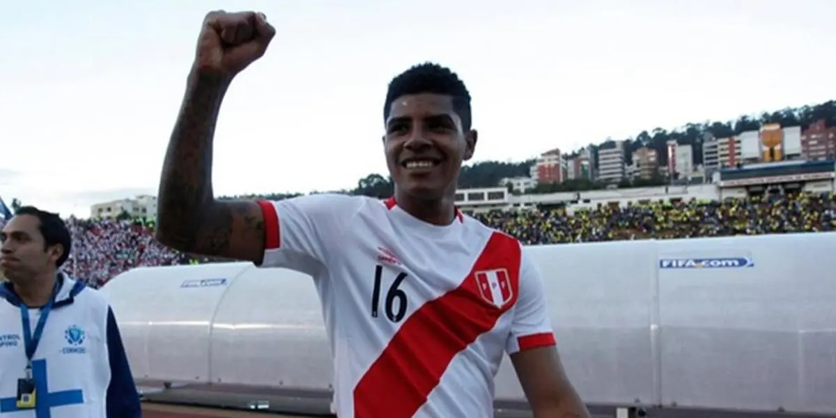 Wilder Cartagena entró luego de la lesión de Renato Tapia y tuvo un gran rendimiento y no hizo extrañar a Pedro Aquino.