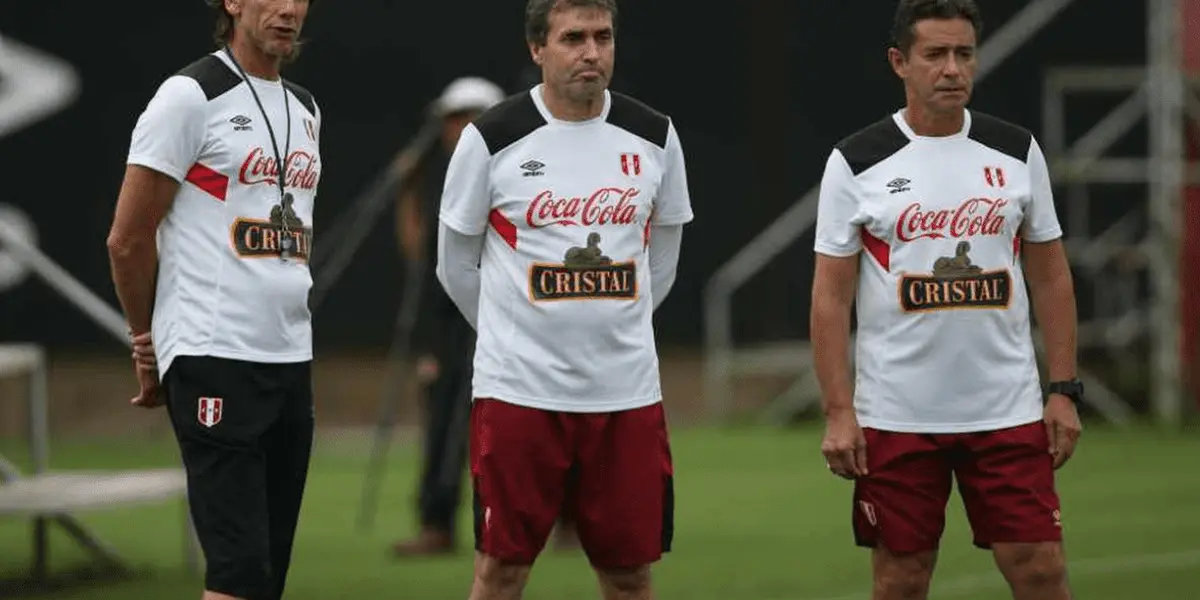 Ya que Ricardo Gareca no renovó con la Selección Peruana su gente se quedó en la calle