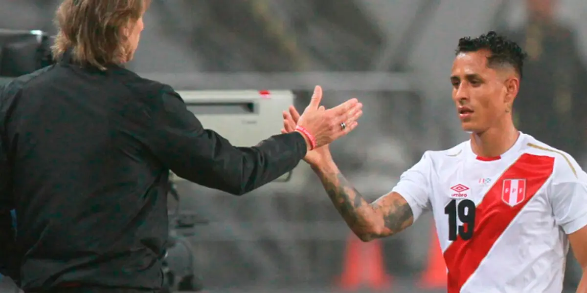 ‘Yoshi’ por el momento no encuentra club, pero la Selección le está dando una manito